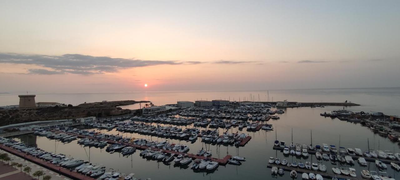 Apartamento Sobre El Puerto El Campello Exterior foto